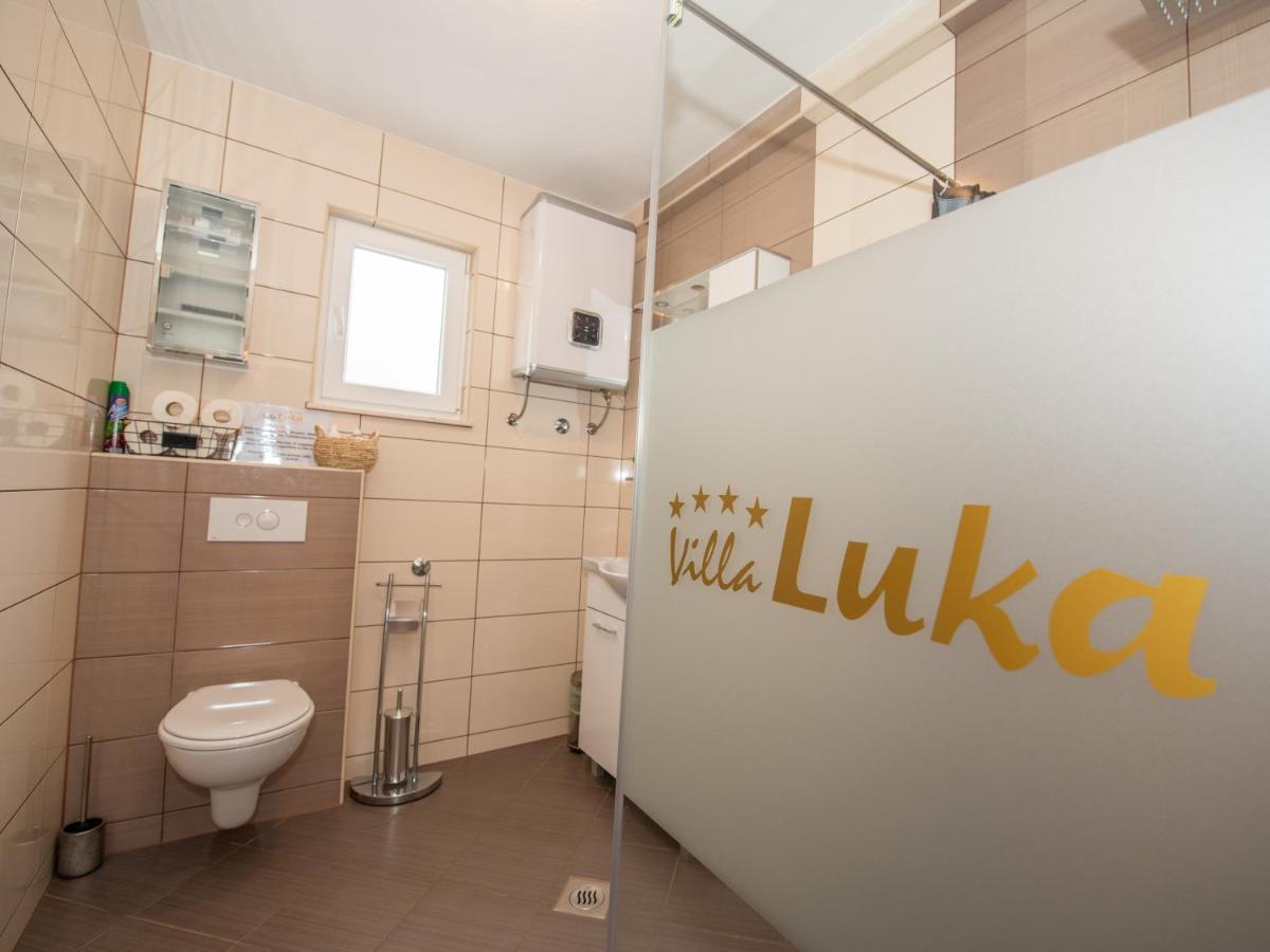 Beautiful Holiday Home "Villa Luka" Kaštel Štafilić Esterno foto