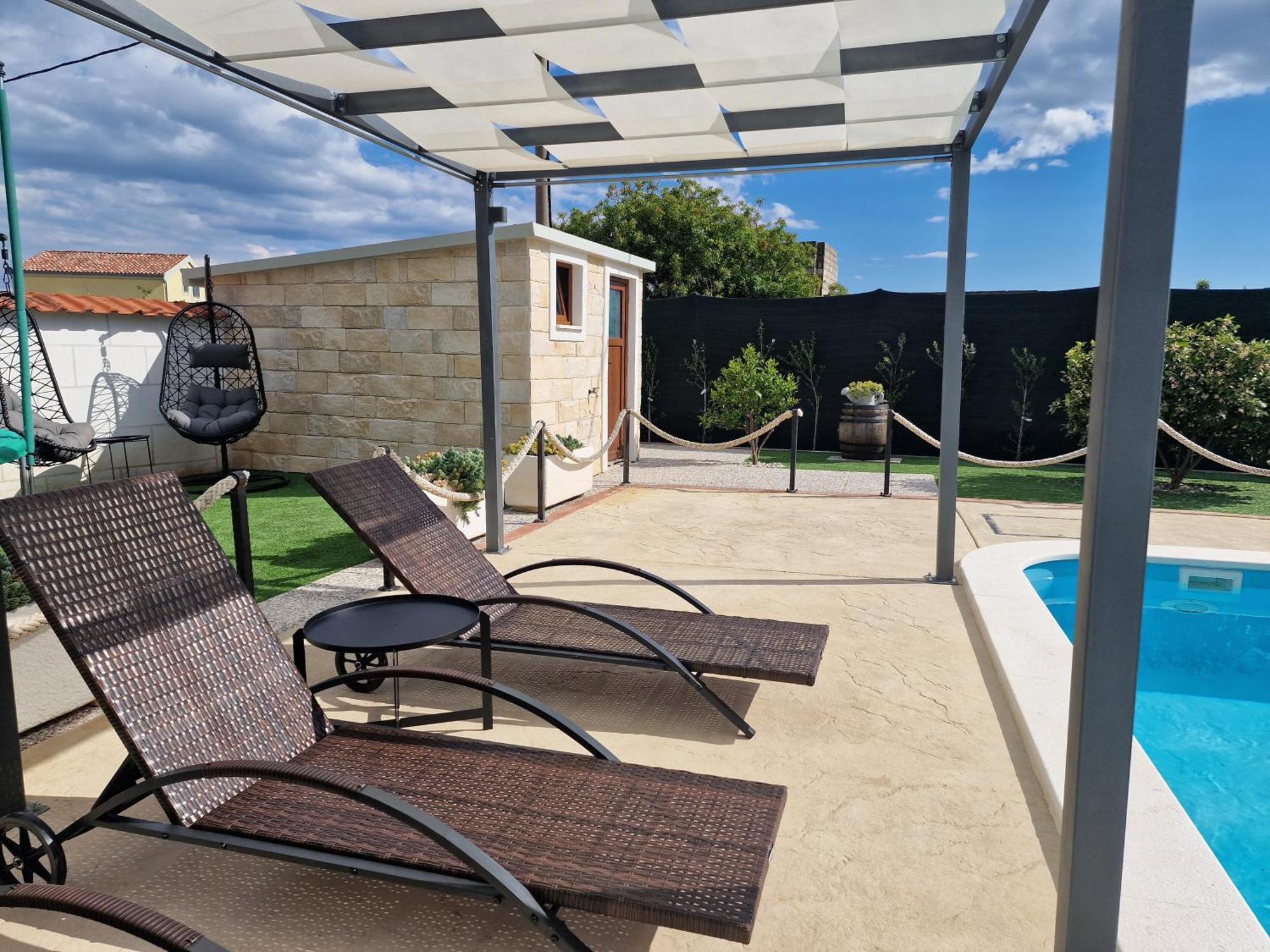 Beautiful Holiday Home "Villa Luka" Kaštel Štafilić Esterno foto